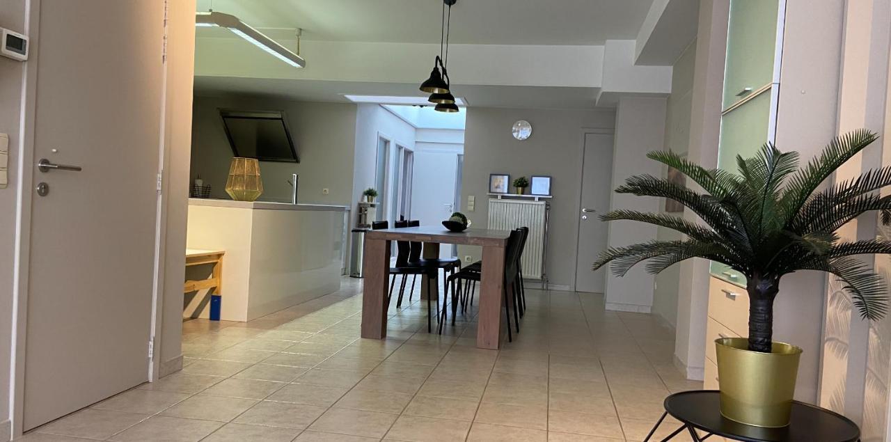 Familie Appartement Hartje Knokke Met Optie Parking Exterior photo